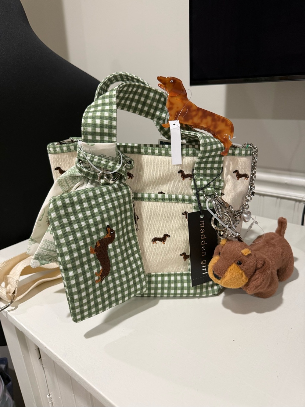 Madden Girl Dachshund Gingham Tote Bag w/ Charms & Pouch NWT